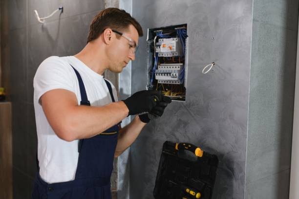 Best Circuit Breaker Repair  in Gillett, WI